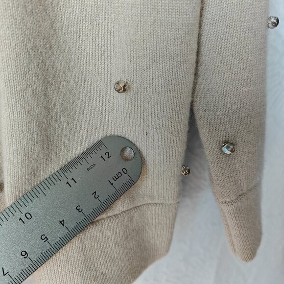 BRUNELLO CUCINELLI 100% Cashmere Embellished Knit Sweater with Beads Beige Large - Picture 8 of 10